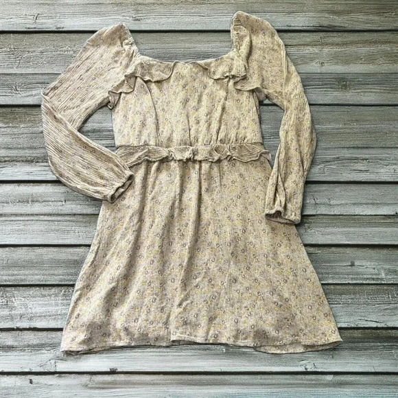 Sadie & Sage Medium Floral Cottagecore Lined Mini Dress Cream Tan Gold Soft - Picture 7 of 7